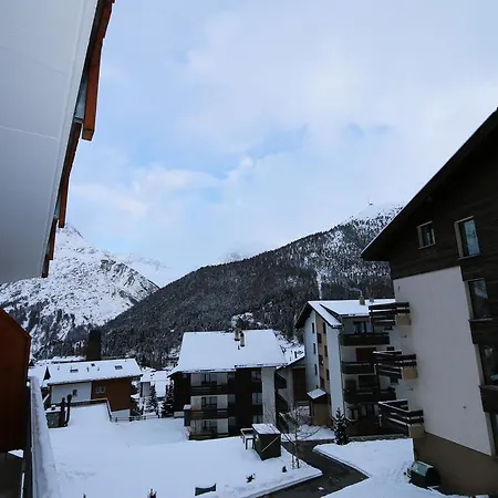 아파트 Anatas Saas Fee